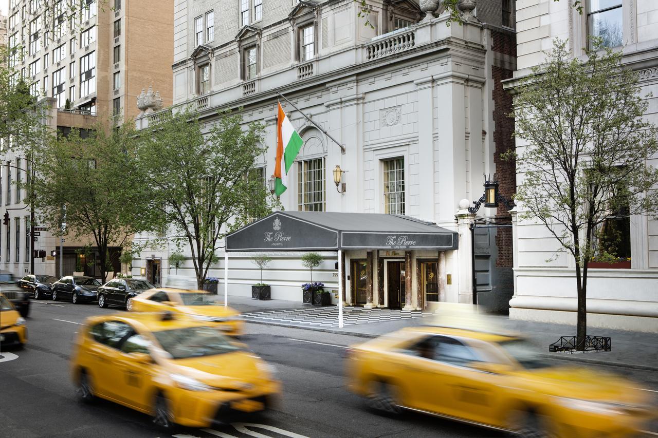 The Pierre, A Taj Hotel, Нью-Йорк Екстер'єр фото The Mark